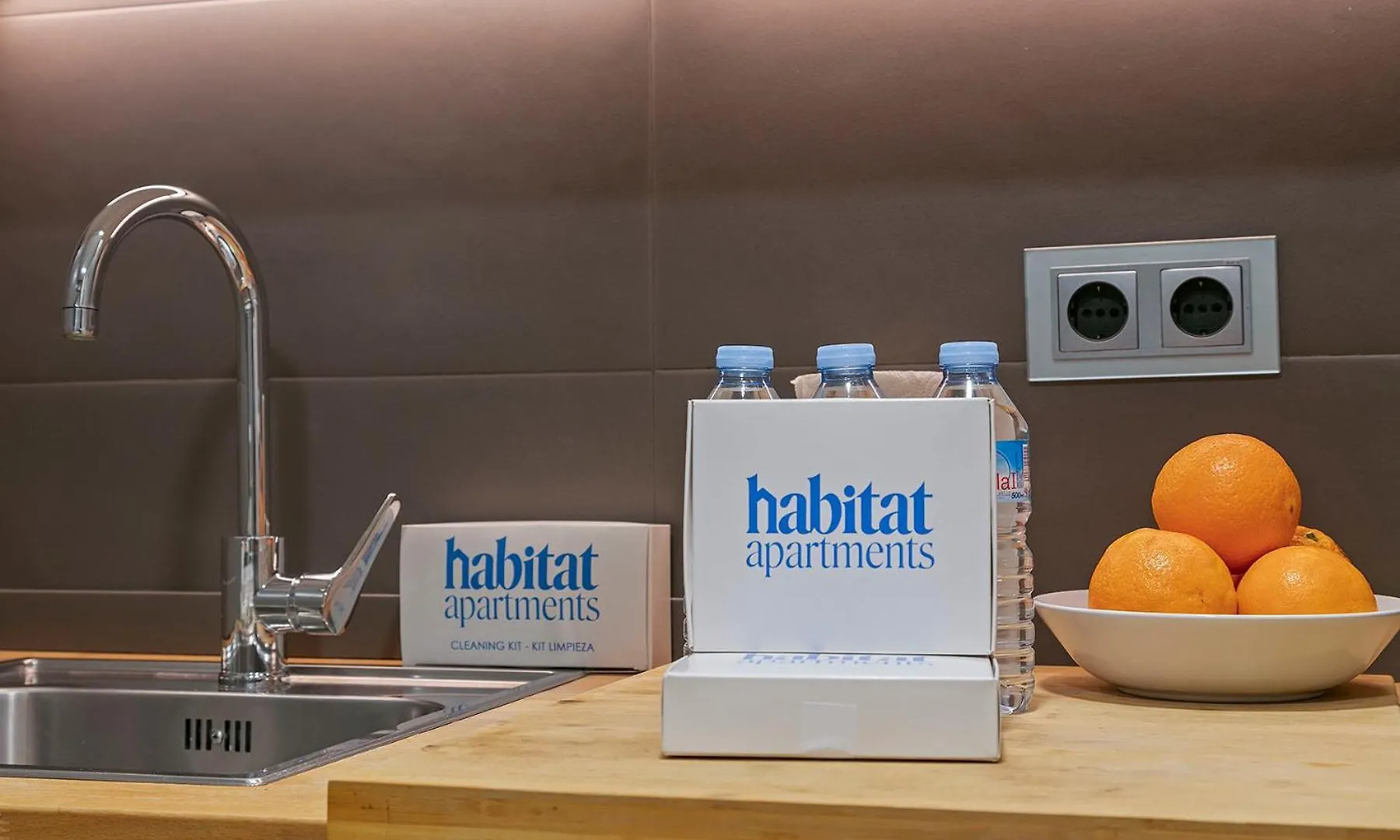 Habitat Apartments Pau Barcelona Spanje