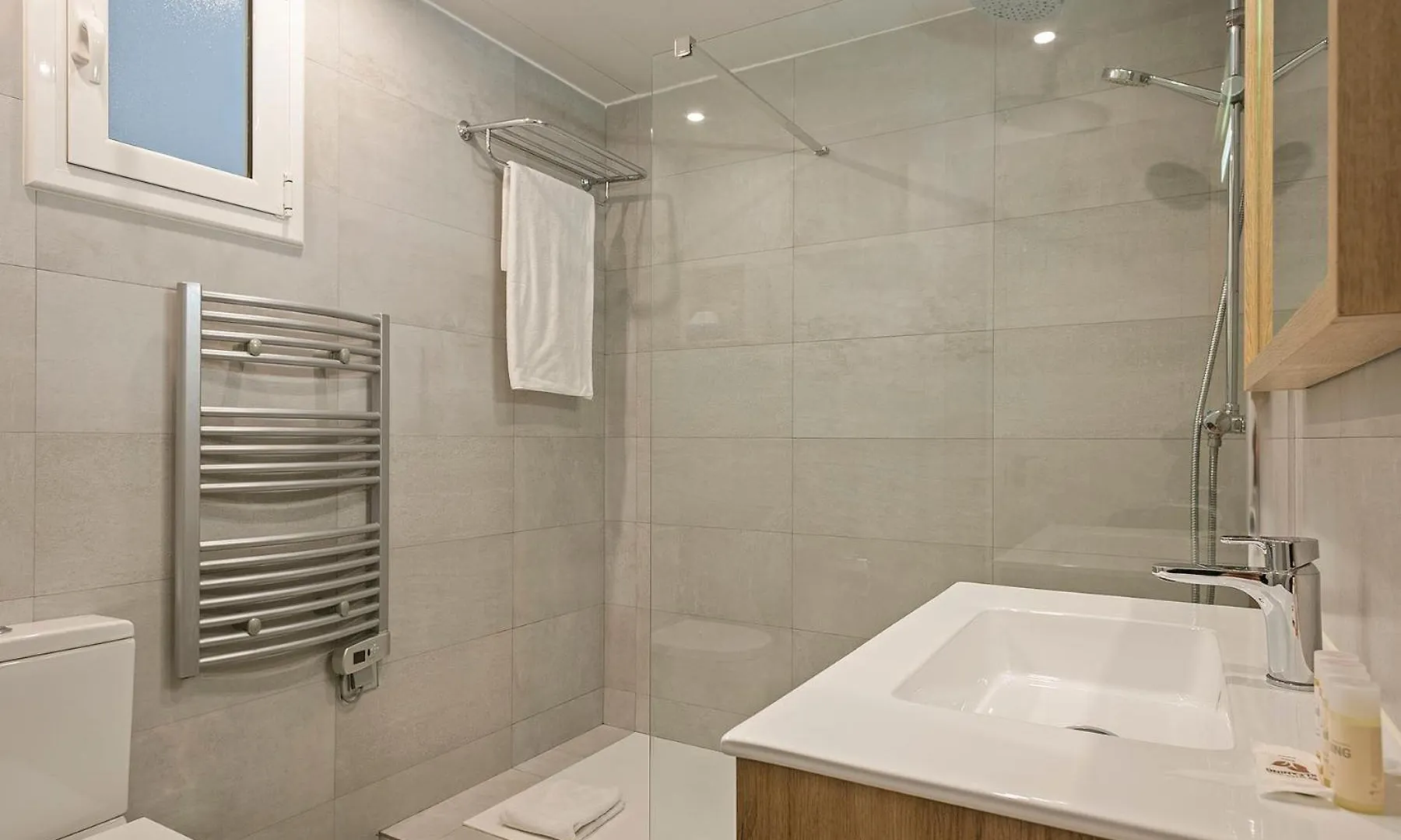 Habitat Apartments Pau Barselona