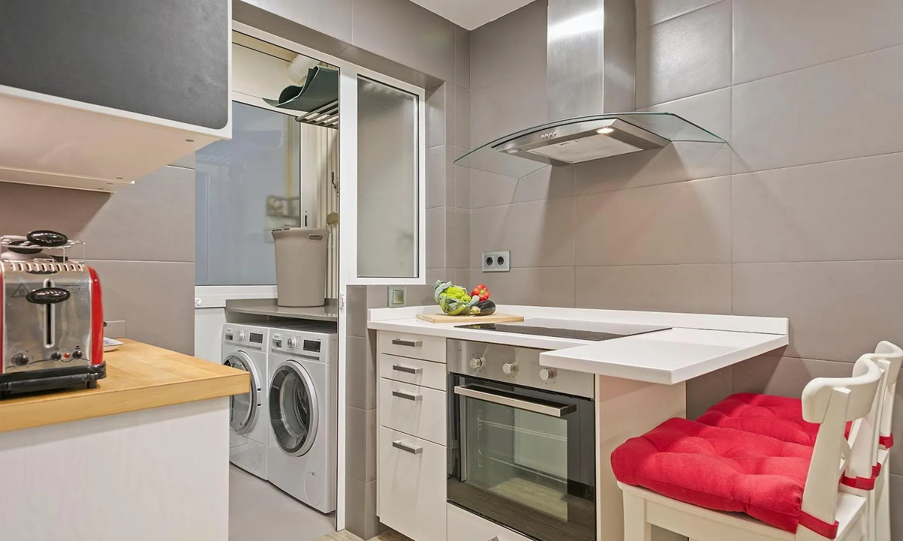 Habitat Apartments Pau Barselona